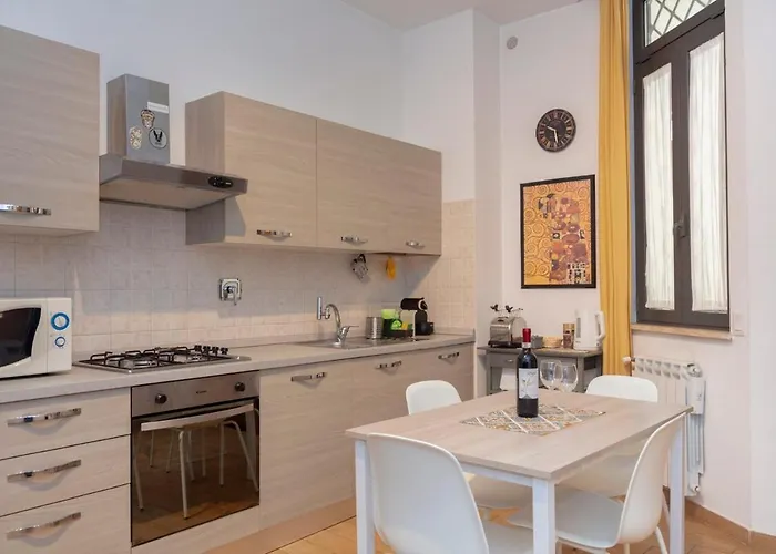 Apartamento Rea Silvia *